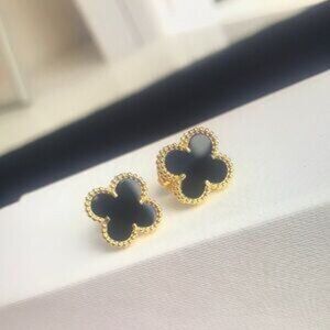 Authentic Van Cleef & Arpels Vintage Alhambra Earrings